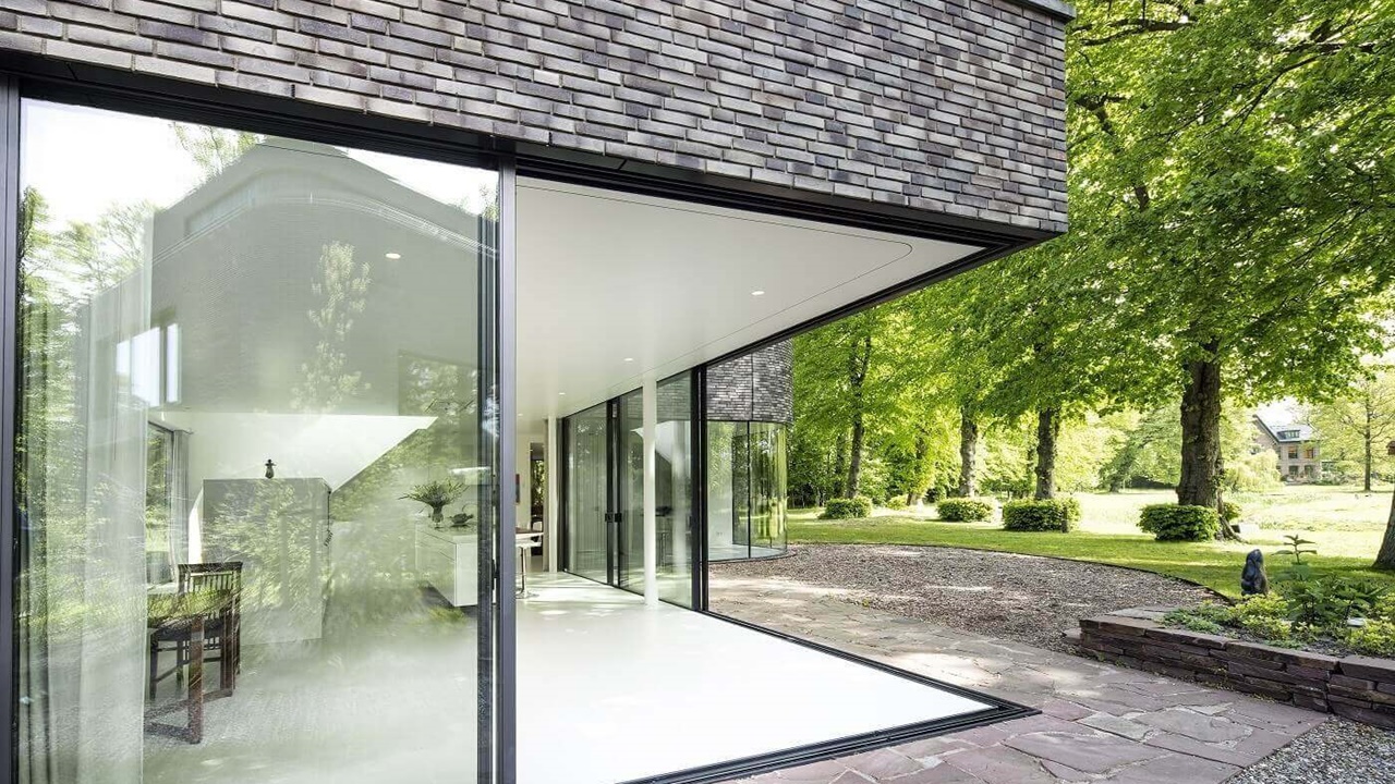 villa bloemendaal - glazen schuifpuien - metaglas