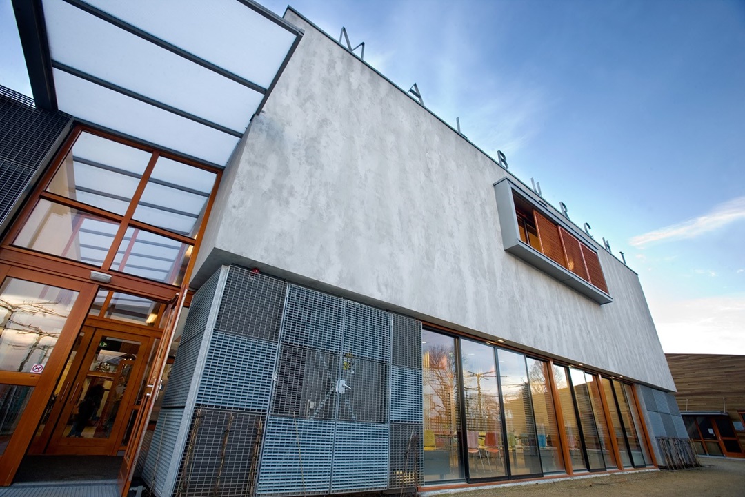 MOZC - glazen ruit - metaglas