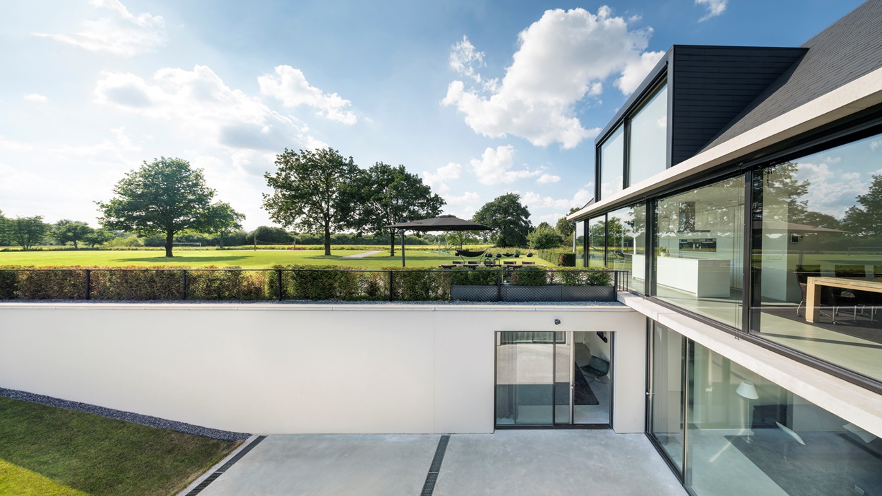 Villa Geldrop - aluminium ramen en deuren - Metaglas