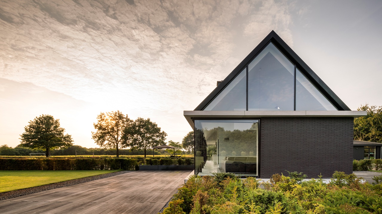 Villa Geldrop - aluminium ramen en deuren - Metaglas