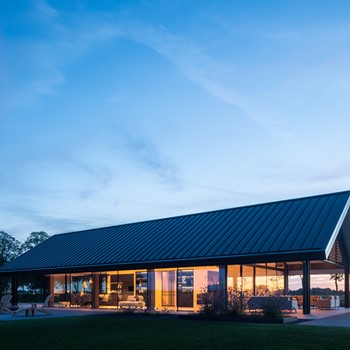 Bijzondere woning in het Overijsselse landschap